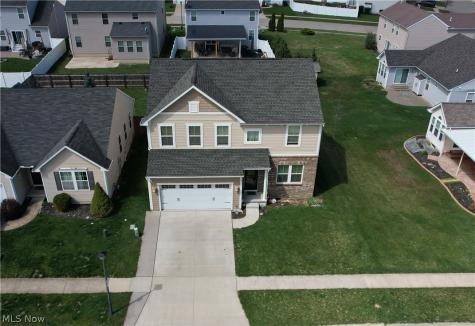 6138 E Meadow Farm Lane Lorain OH 44053