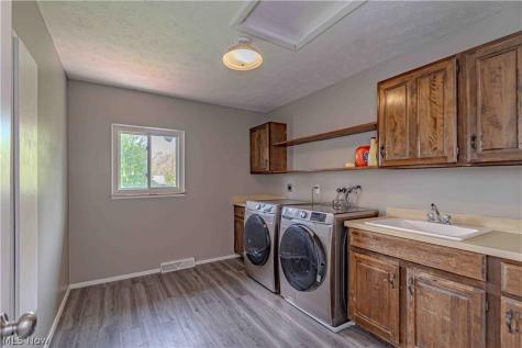 16461 S Red Rock Drive Strongsville OH 44136