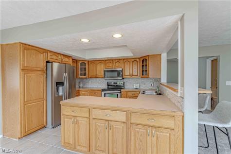 16461 S Red Rock Drive Strongsville OH 44136