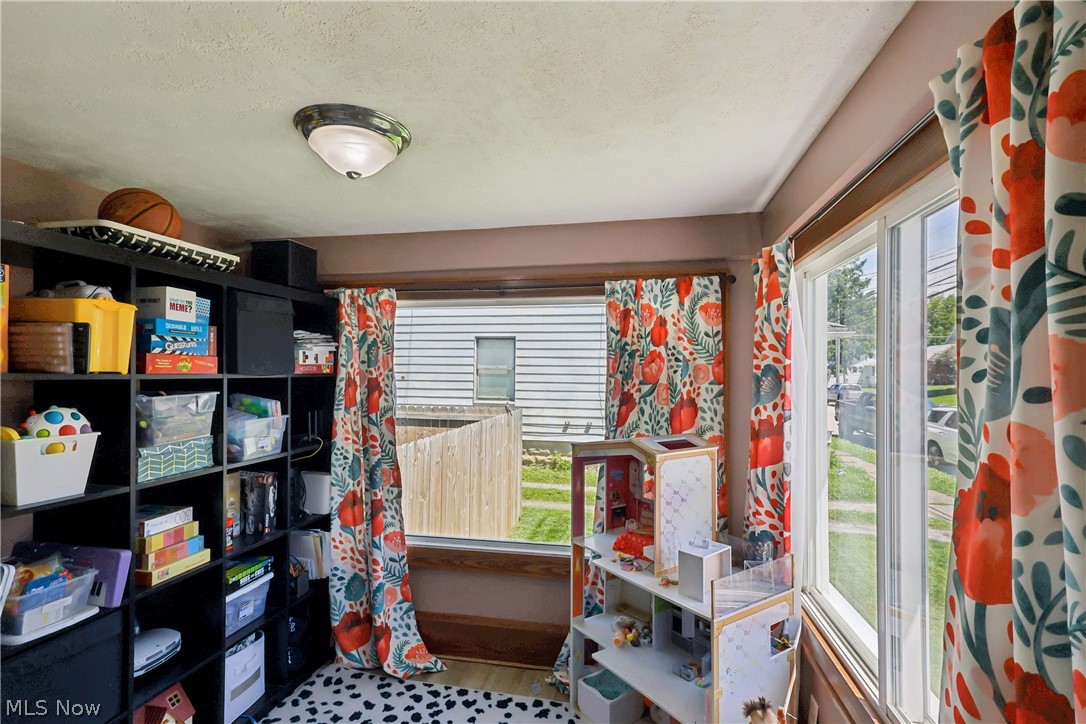 1267 Liberty Avenue Barberton OH 44203