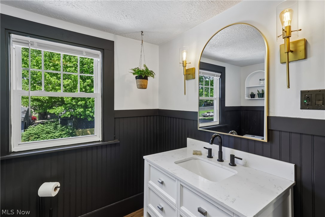 1267 Liberty Avenue Barberton OH 44203