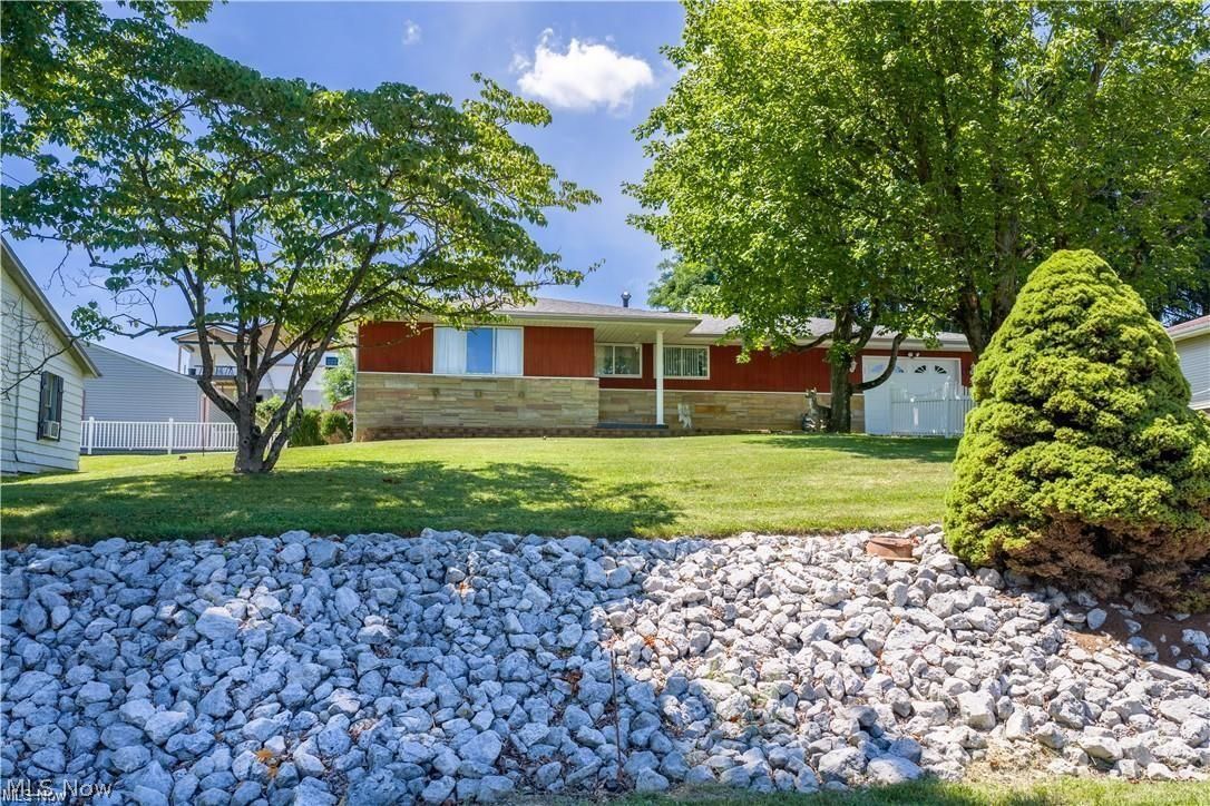 225 Harrison Avenue Cadiz OH 43907