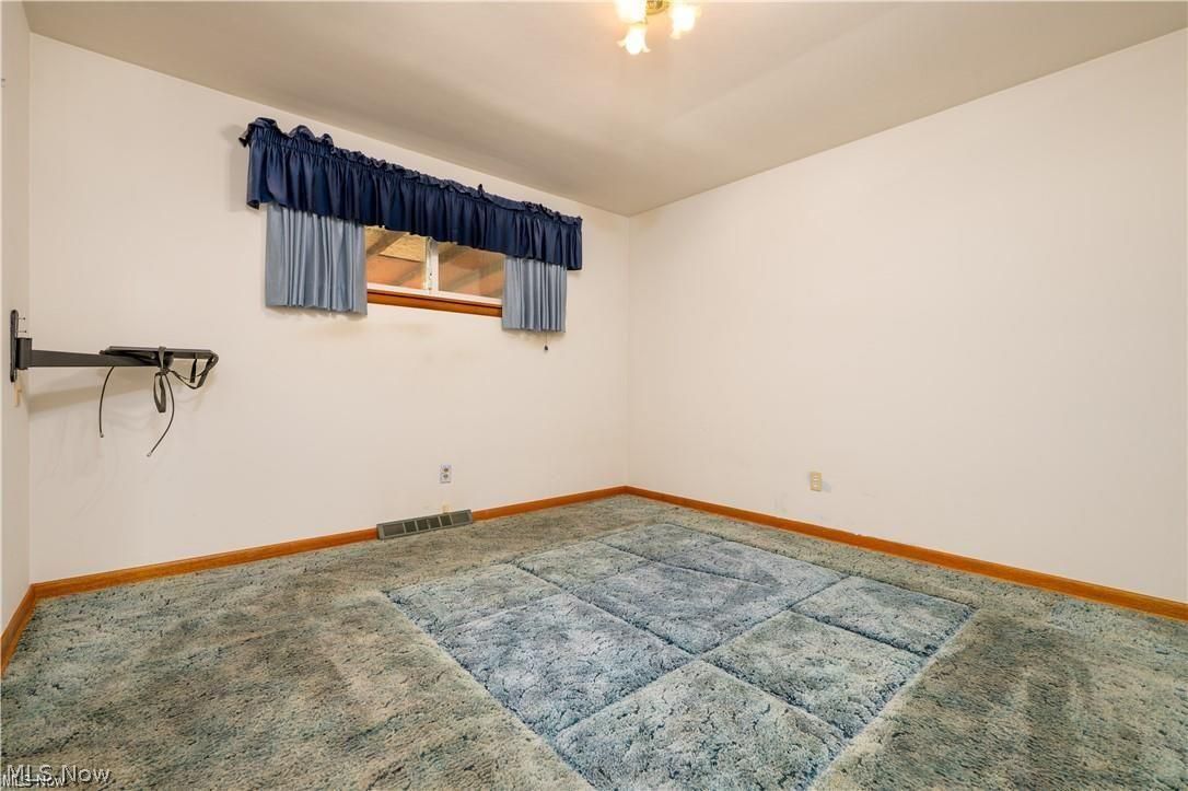 225 Harrison Avenue Cadiz OH 43907