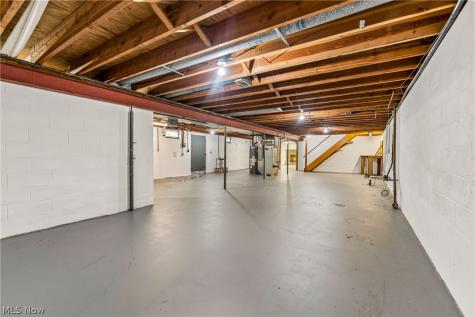 460 Long Street Amherst OH 44001