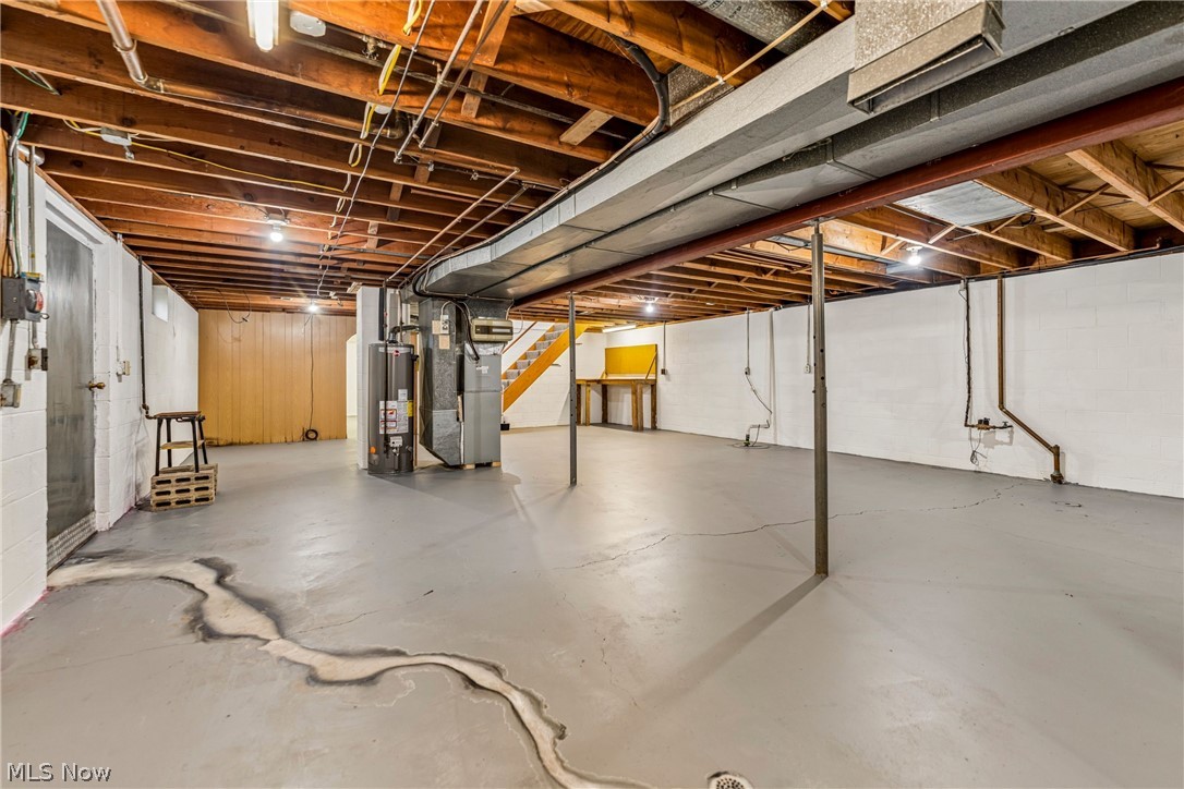 460 Long Street Amherst OH 44001