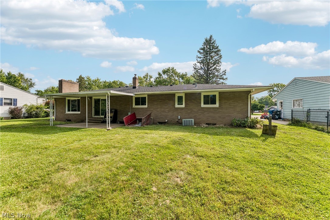 460 Long Street Amherst OH 44001