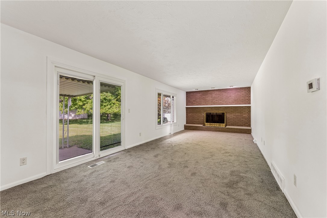 460 Long Street Amherst OH 44001