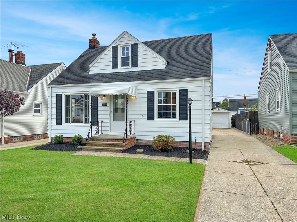 5811 Orchard Avenue Parma OH 44129
