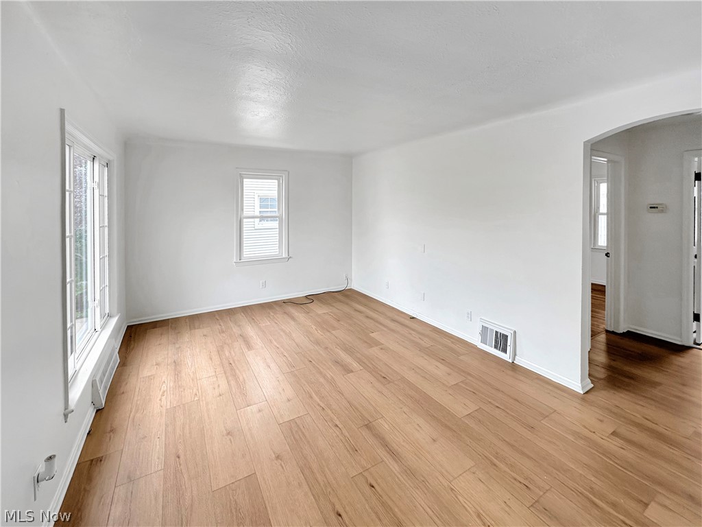 5811 Orchard Avenue Parma OH 44129