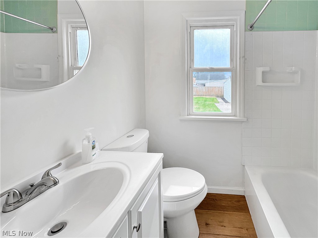 5811 Orchard Avenue Parma OH 44129