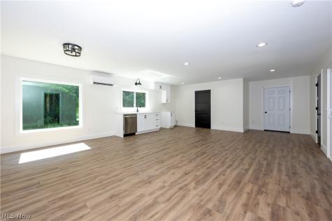 4037 Cleveland Road Wooster OH 44691