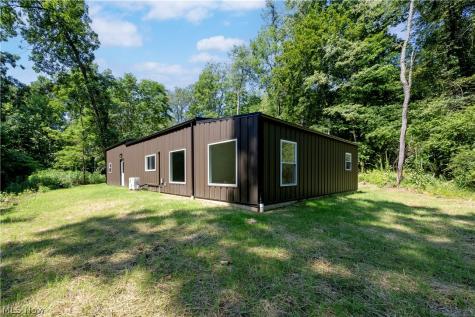 4037 Cleveland Road Wooster OH 44691
