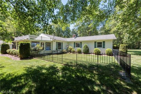 4511 Ranchwood Road Akron OH 44333