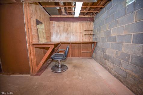 18400 Rockland Avenue Cleveland OH 44135
