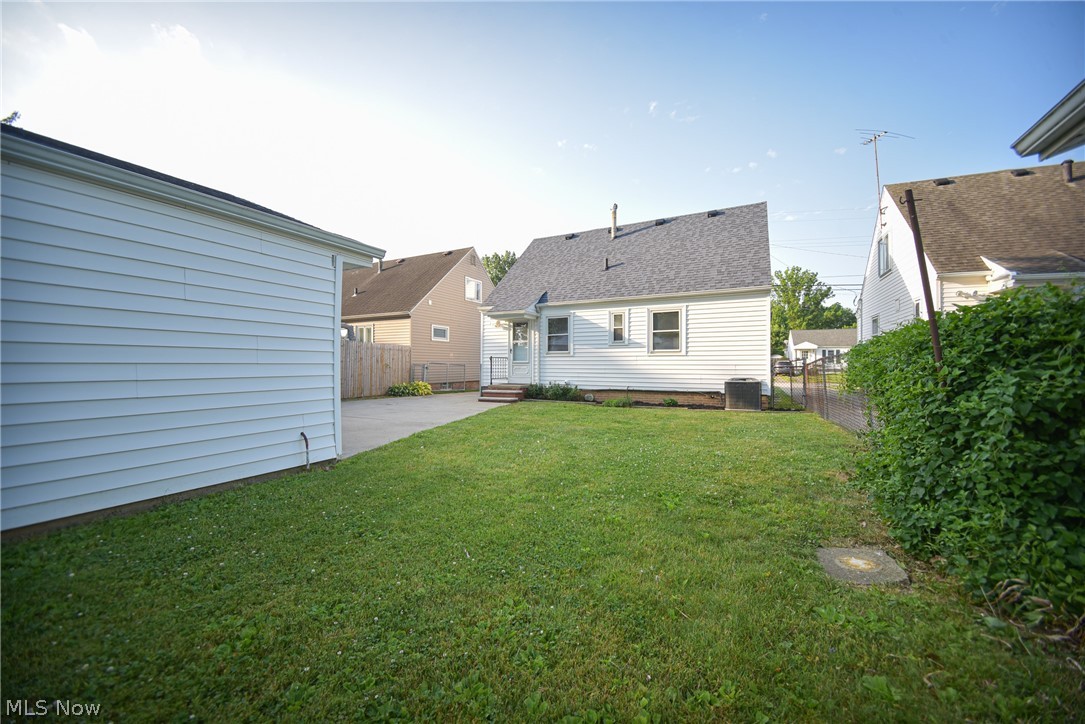 18400 Rockland Avenue Cleveland OH 44135