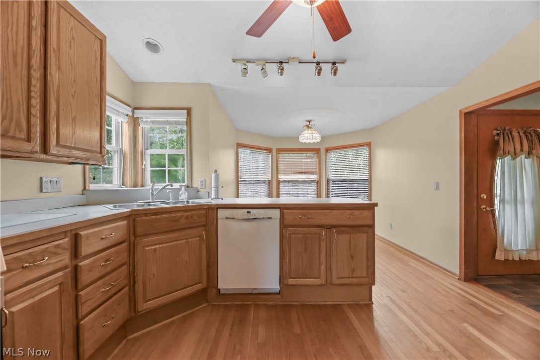 1701 Woods Road Akron OH 44306