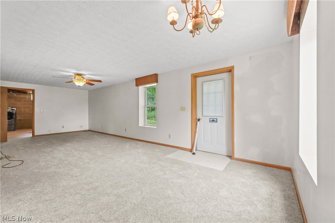 1701 Woods Road Akron OH 44306