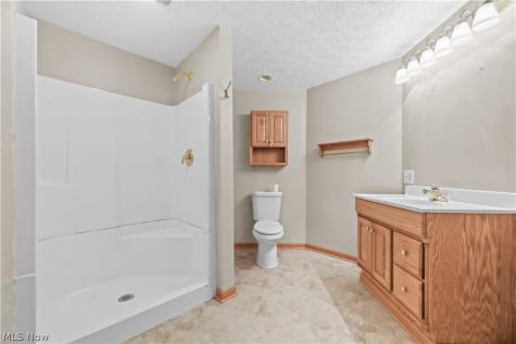 1701 Woods Road Akron OH 44306