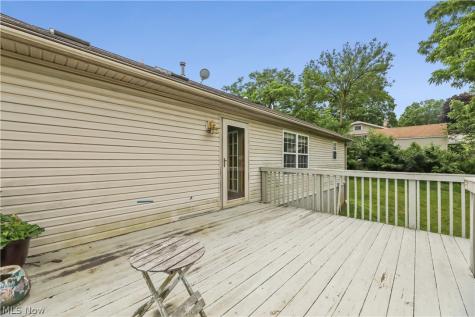 1701 Woods Road Akron OH 44306