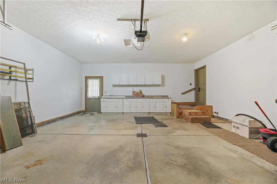 1701 Woods Road Akron OH 44306