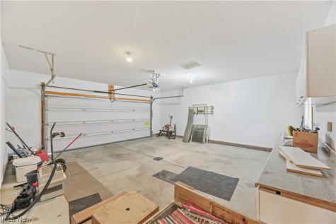 1701 Woods Road Akron OH 44306