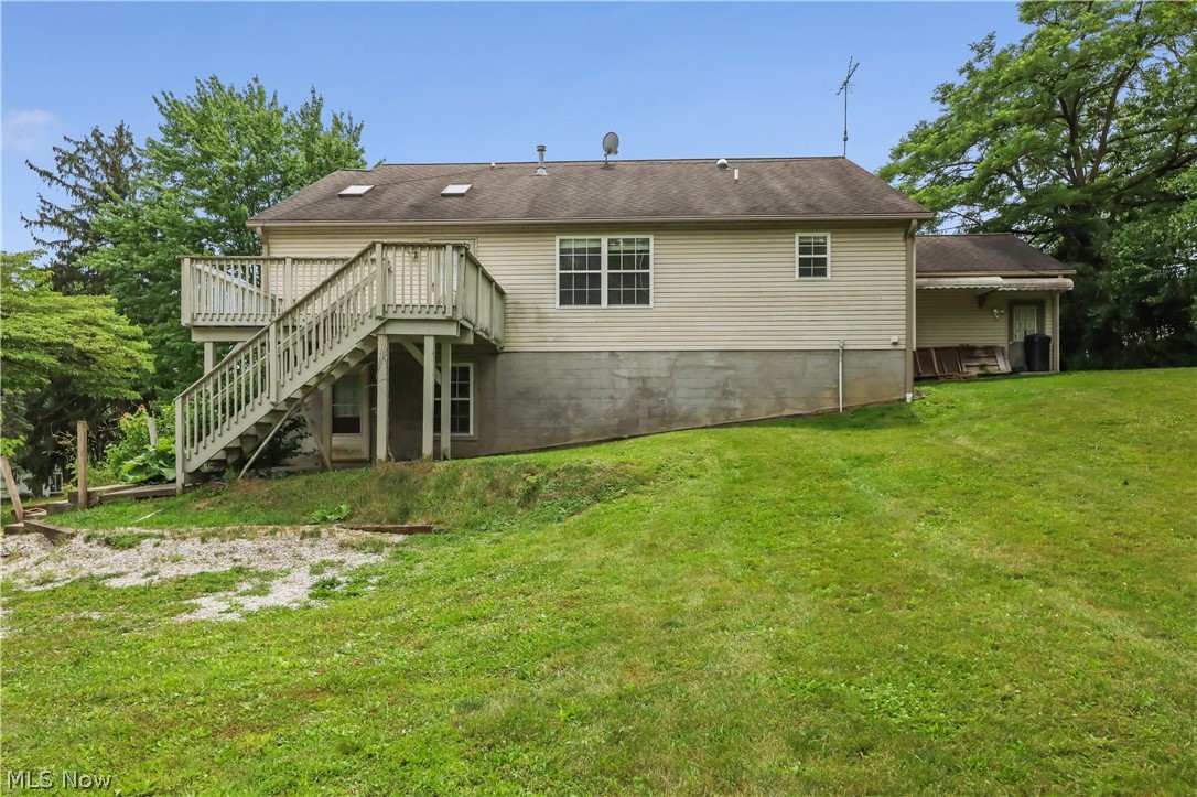 1701 Woods Road Akron OH 44306