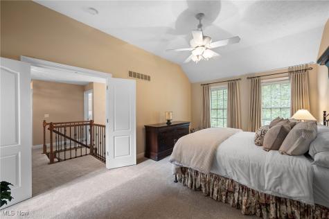 553 Parkside Drive Avon Lake OH 44012