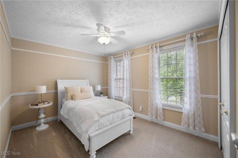 553 Parkside Drive Avon Lake OH 44012