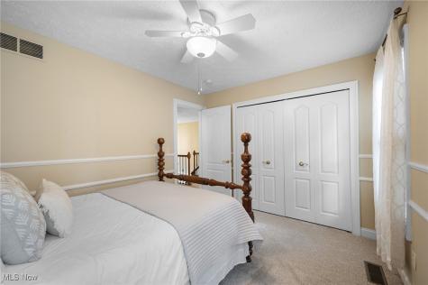 553 Parkside Drive Avon Lake OH 44012