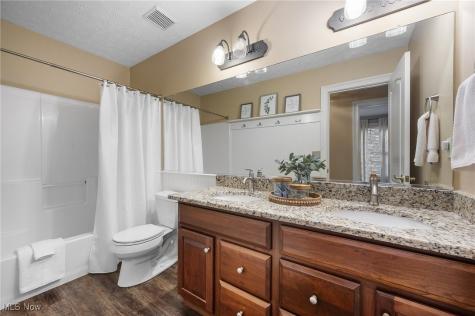 553 Parkside Drive Avon Lake OH 44012