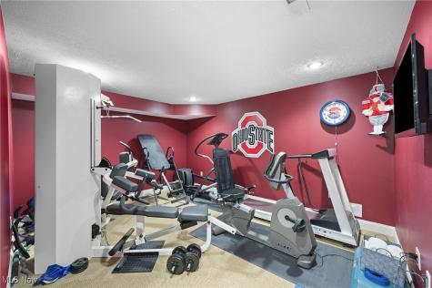 553 Parkside Drive Avon Lake OH 44012