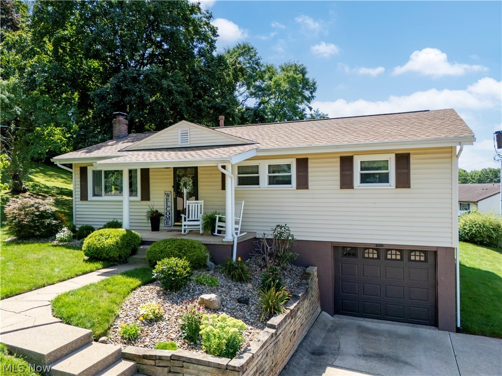 91 Spring Drive Millersburg OH 44654