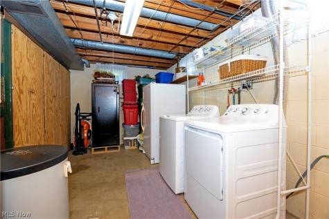 91 Spring Drive Millersburg OH 44654
