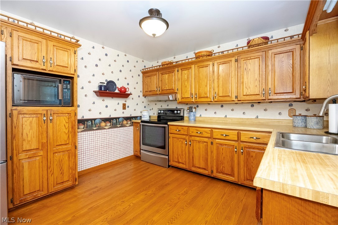 91 Spring Drive Millersburg OH 44654