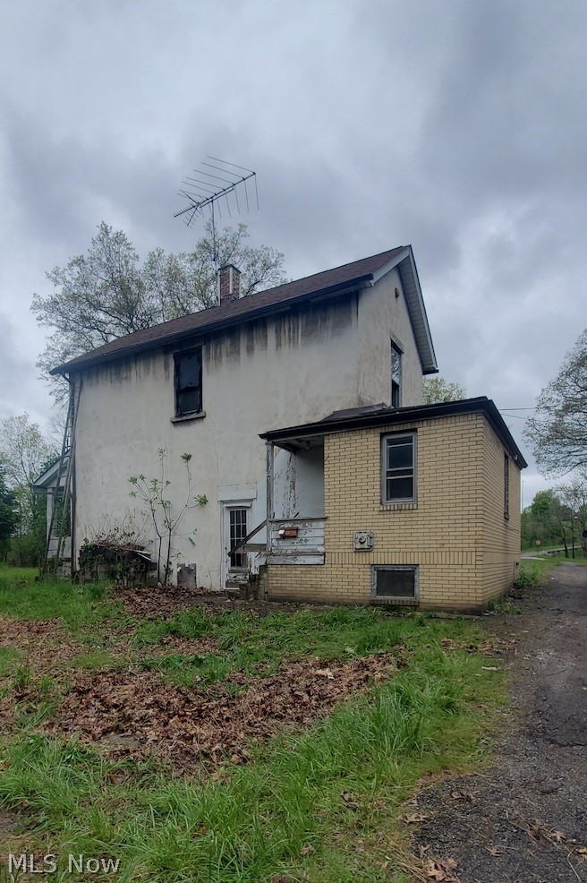 17 Oak Park Youngstown OH 44505
