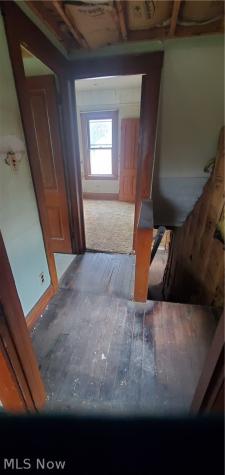 17 Oak Park Youngstown OH 44505