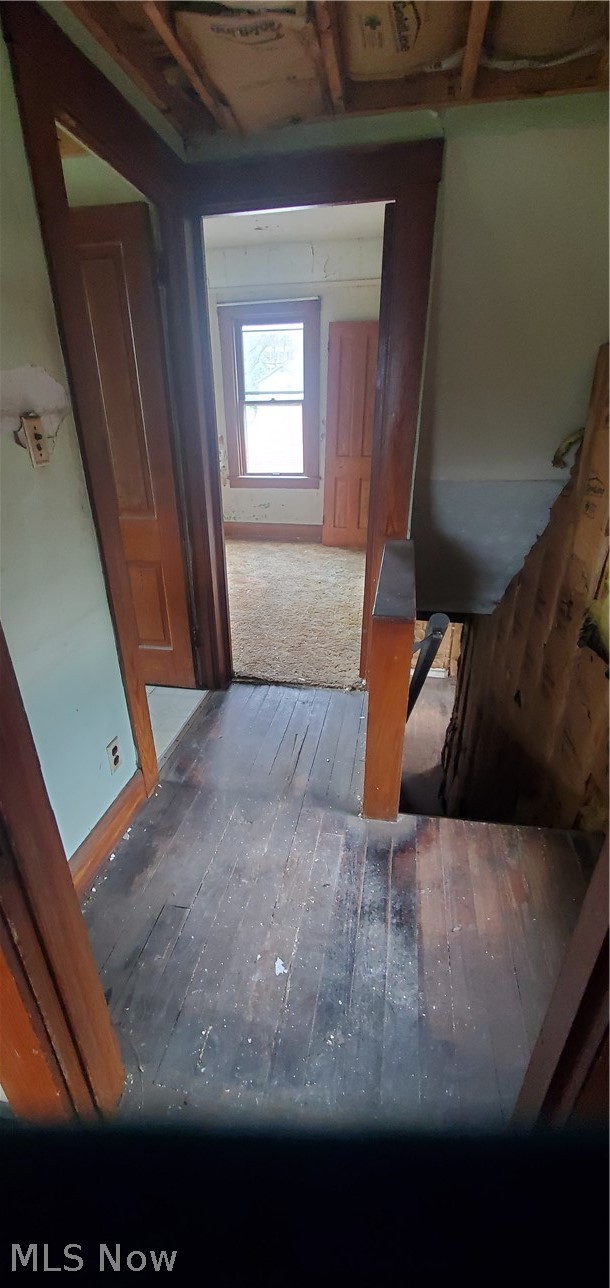 17 Oak Park Youngstown OH 44505