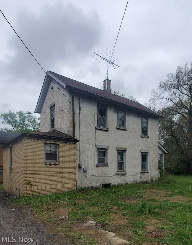 17 Oak Park Youngstown OH 44505