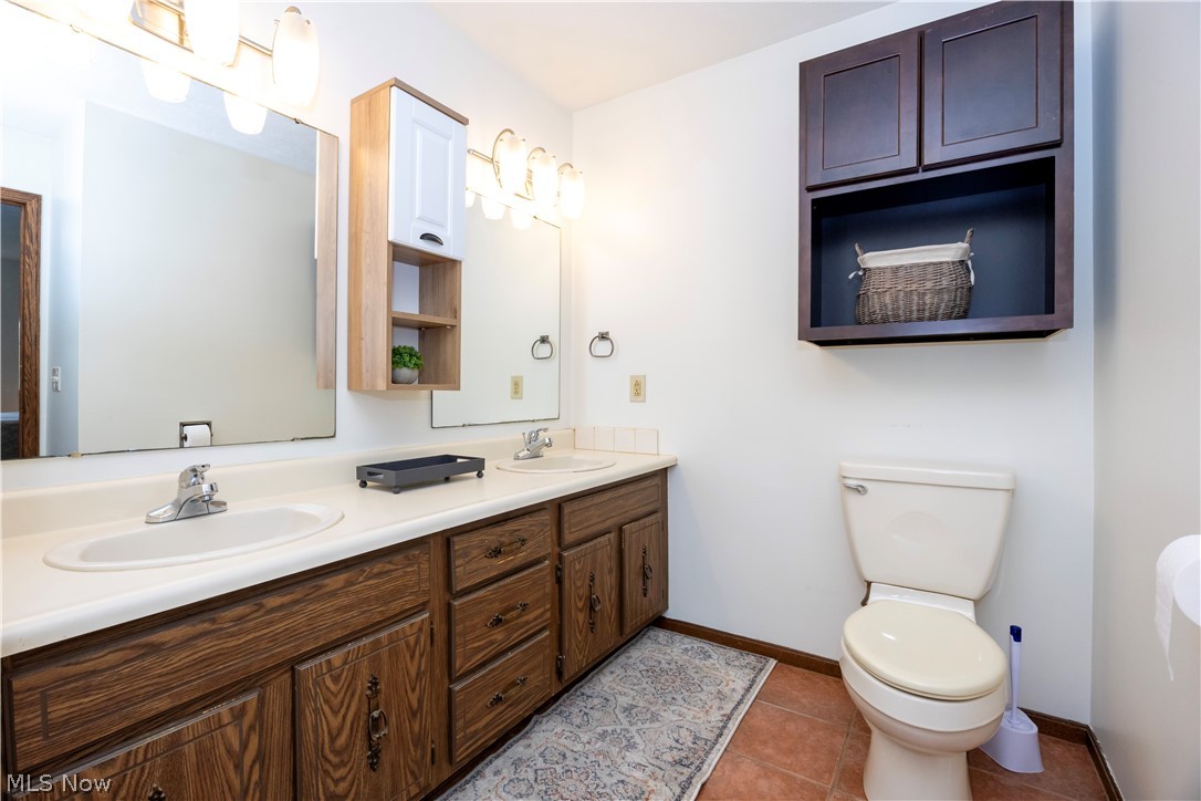 2723 Lee Drive Wooster OH 44691