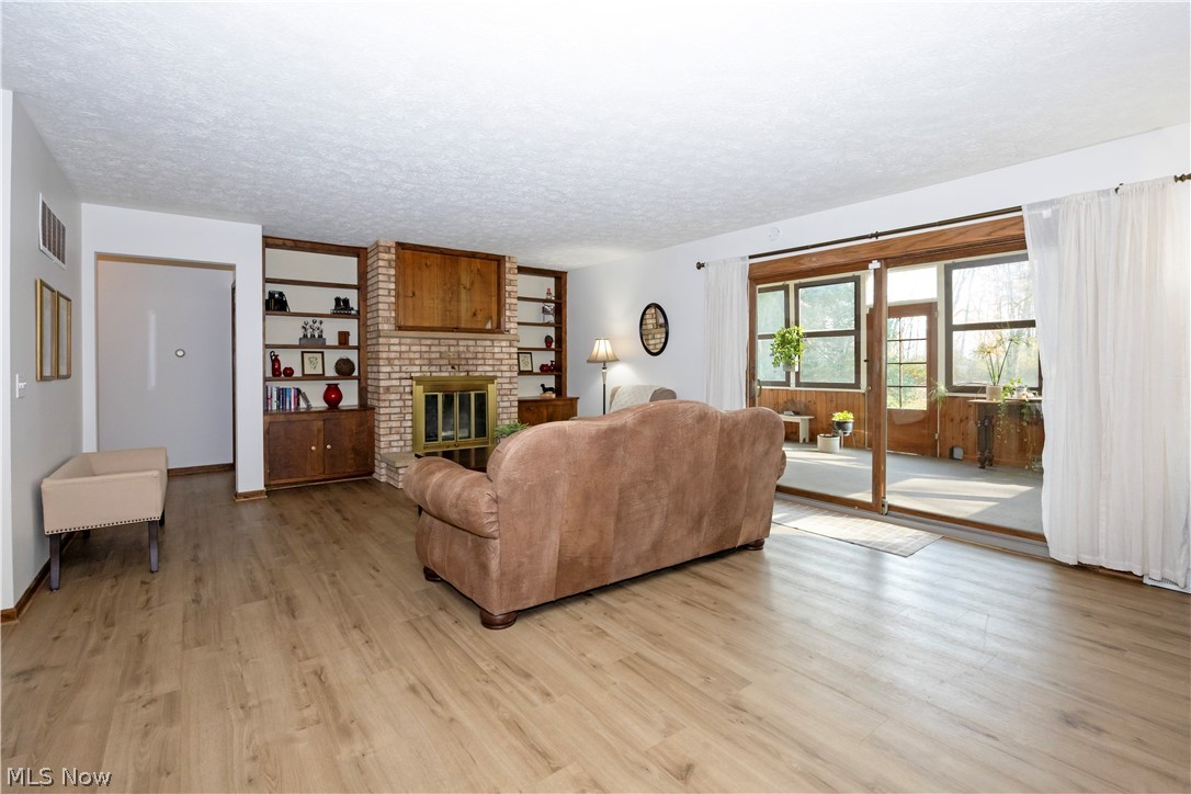 2723 Lee Drive Wooster OH 44691