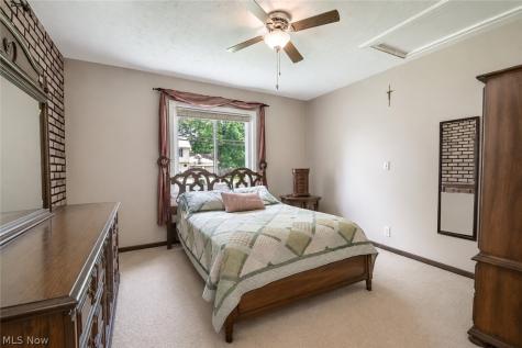 1256 E 331st Street Eastlake OH 44095