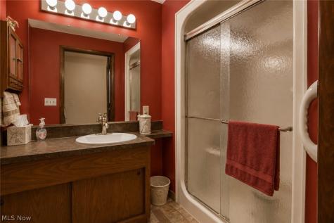 1256 E 331st Street Eastlake OH 44095