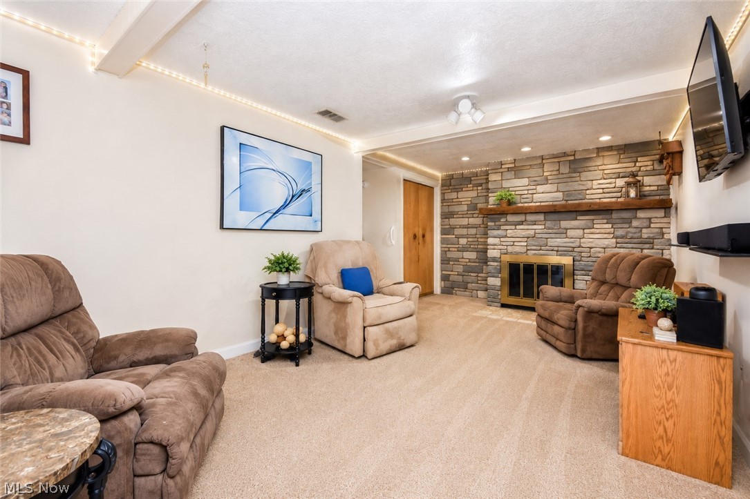 1256 E 331st Street Eastlake OH 44095