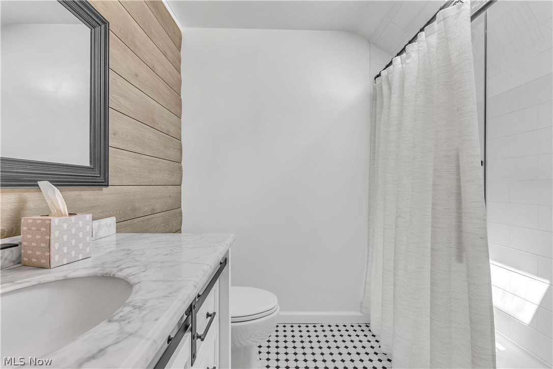 351 Oakmoor Avenue Bay Village OH 44140