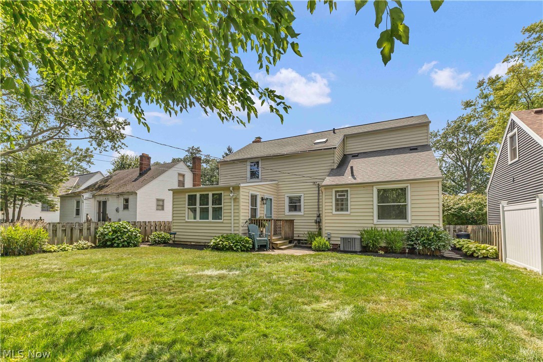 351 Oakmoor Avenue Bay Village OH 44140