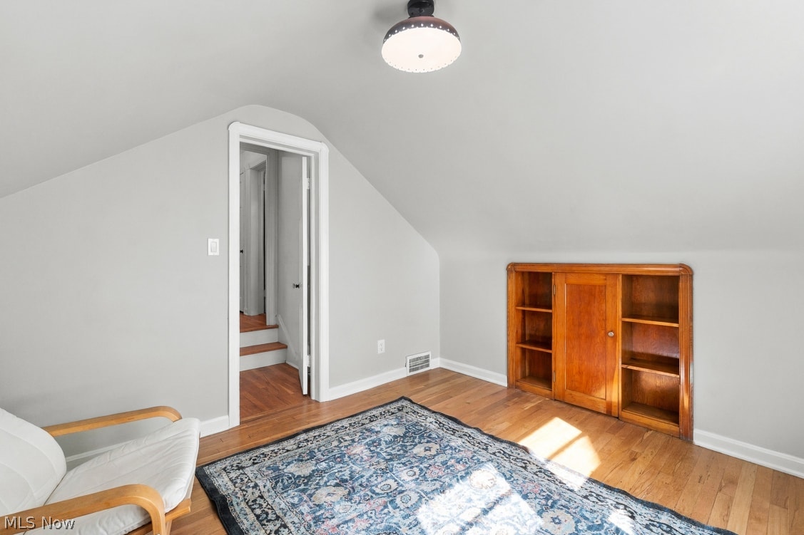 1867 Oakmount Road South Euclid OH 44121