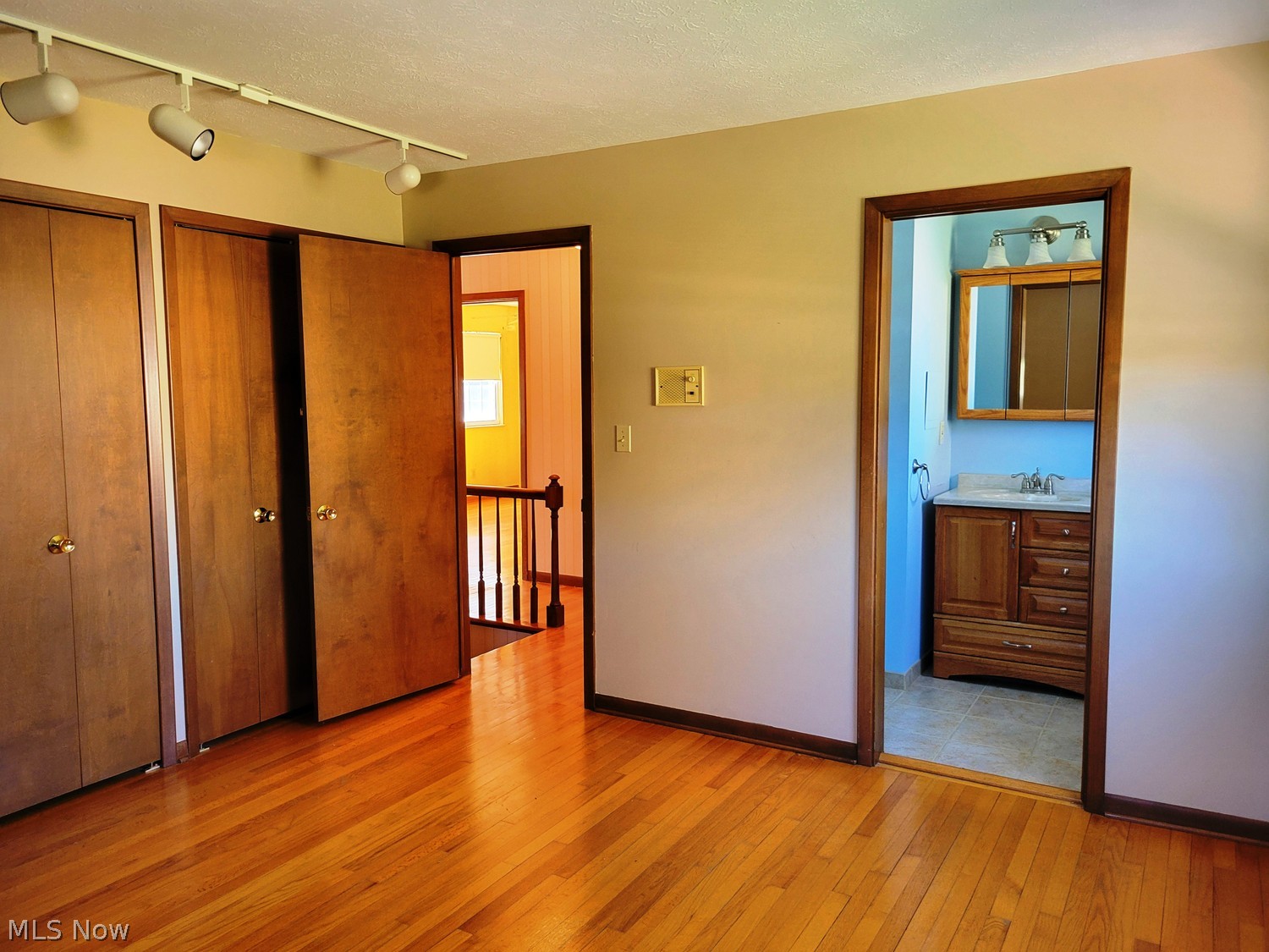 13540 Chippewa Trail Middleburg Heights OH 44130