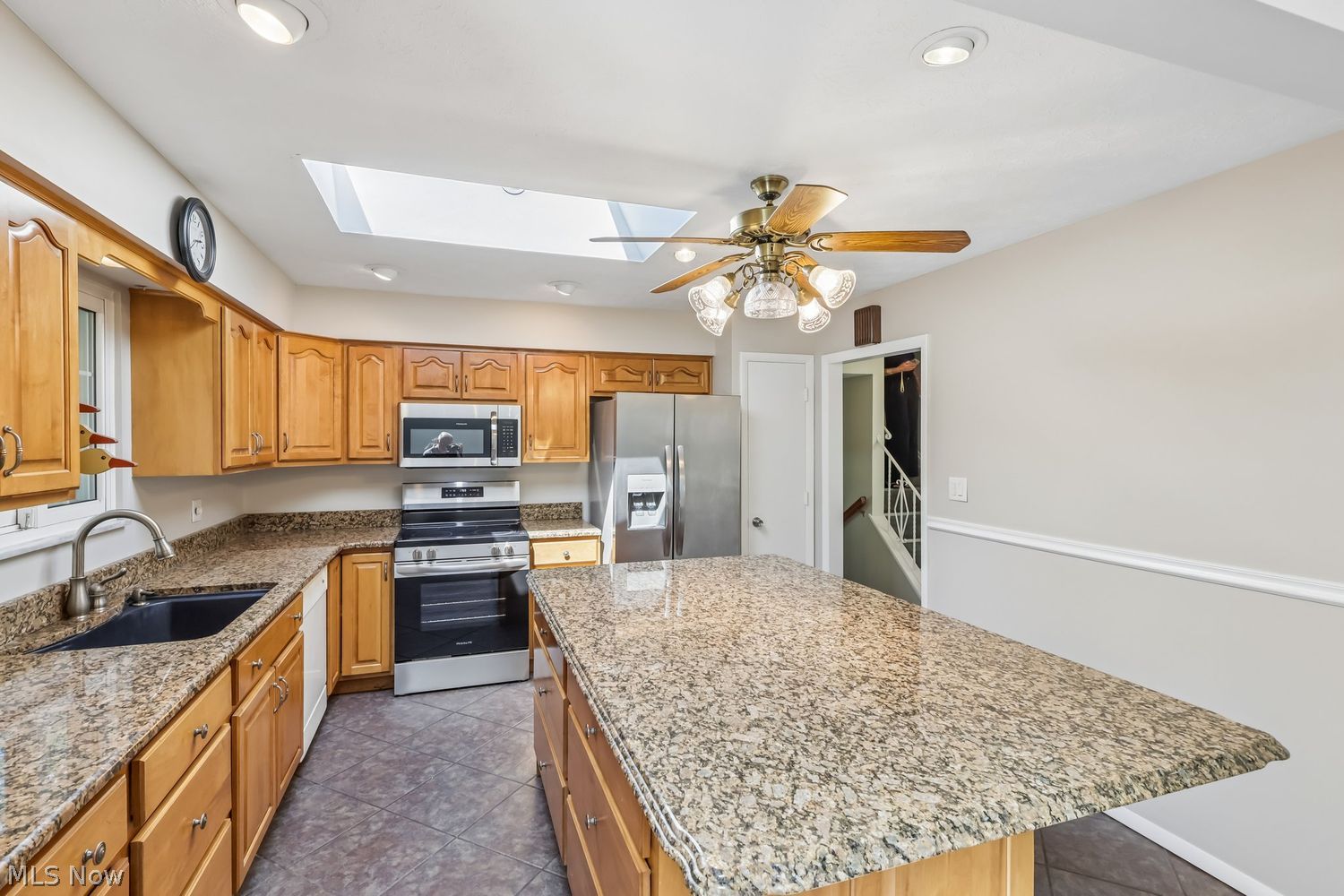5594 Dorothy Drive North Olmsted OH 44070