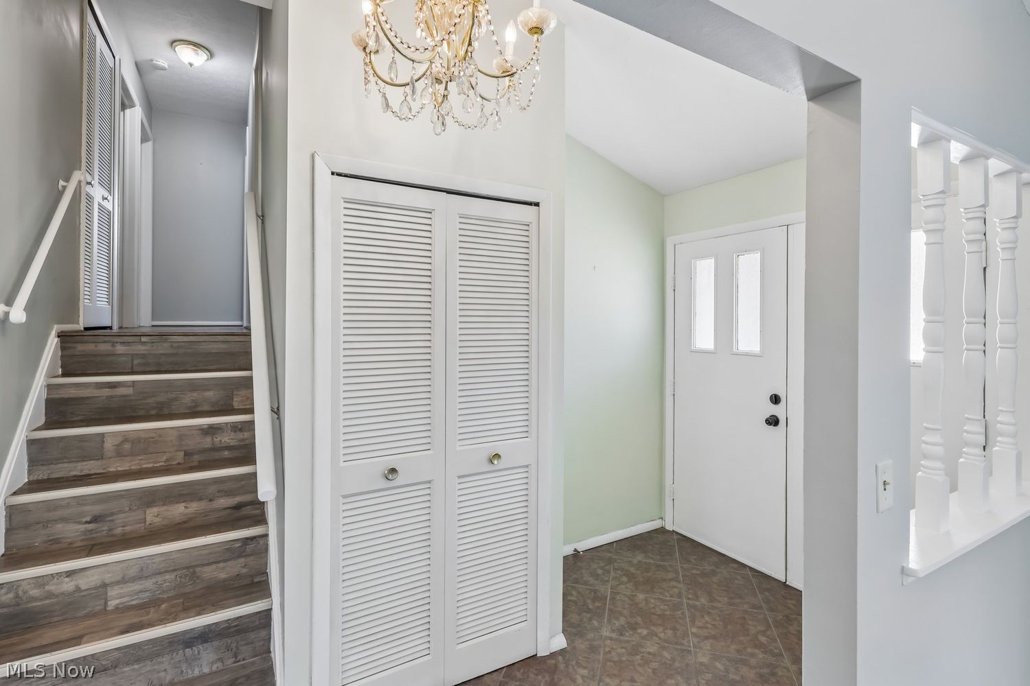 5594 Dorothy Drive North Olmsted OH 44070