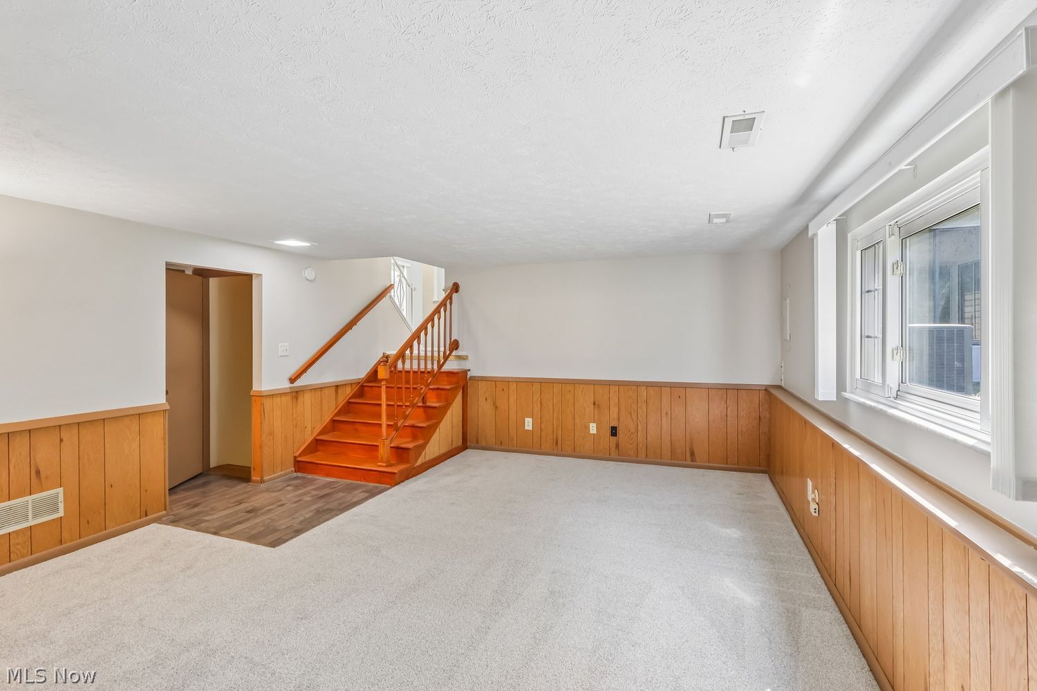 5594 Dorothy Drive North Olmsted OH 44070